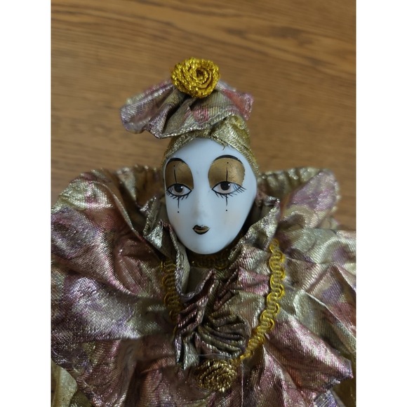 Vintage Jester/Clown Dolls Porcelain Head Hand Painted Face Fabric Body - Picture 5 of 5